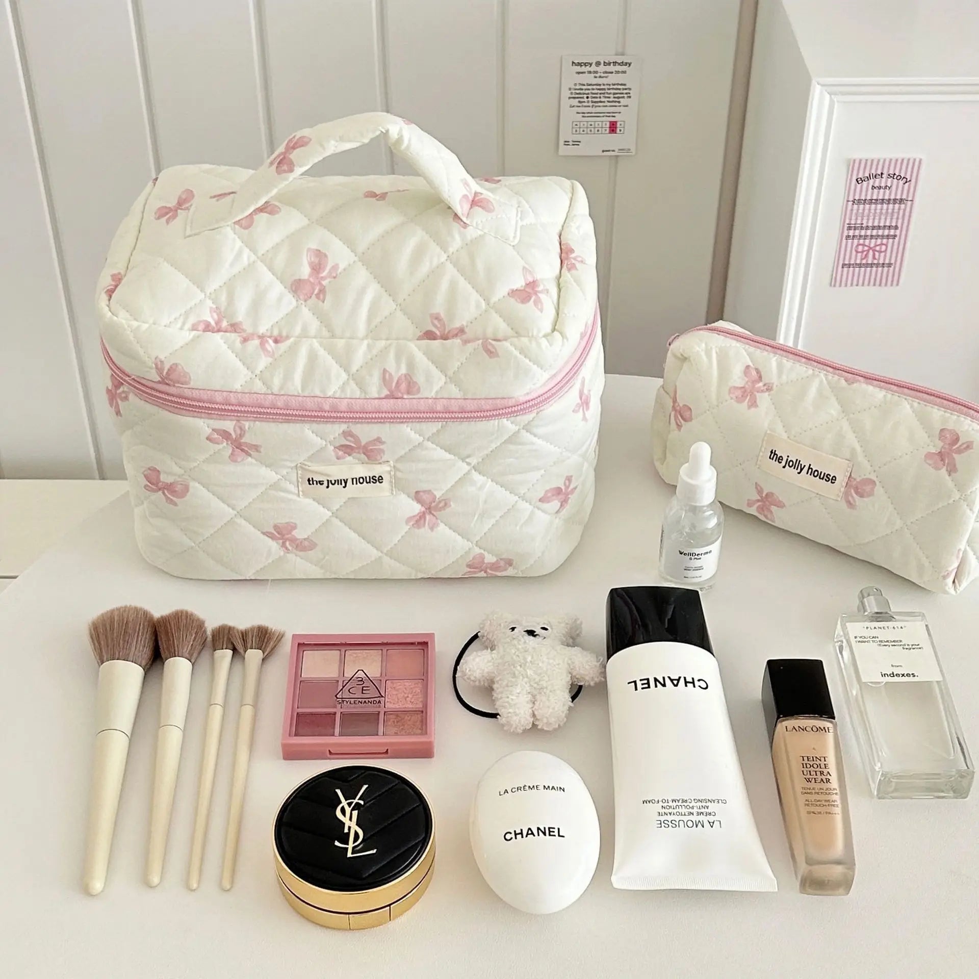 Bow - Makeup Bag & Toiletry Set