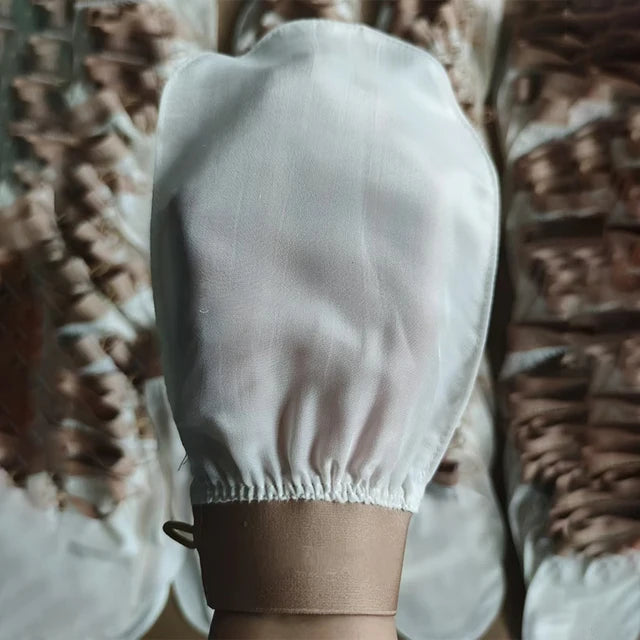 Silk - Exfoliating Bath Glove