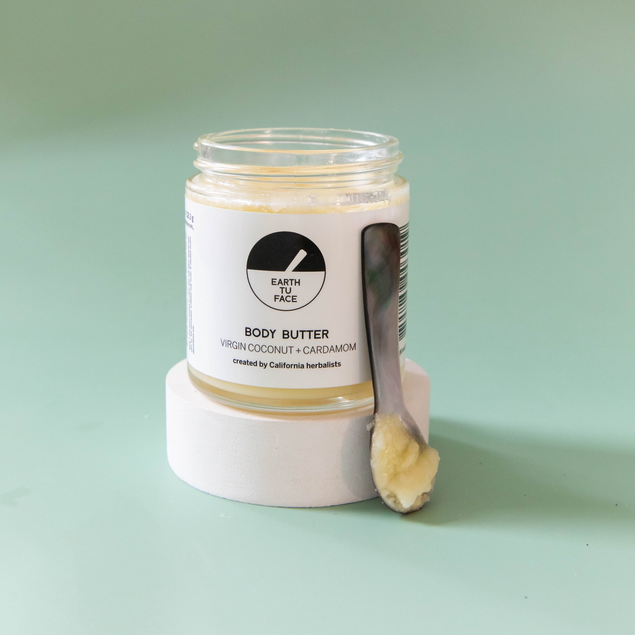 Earth Tu Face - Body Butter + Mother of Pearl Spoon