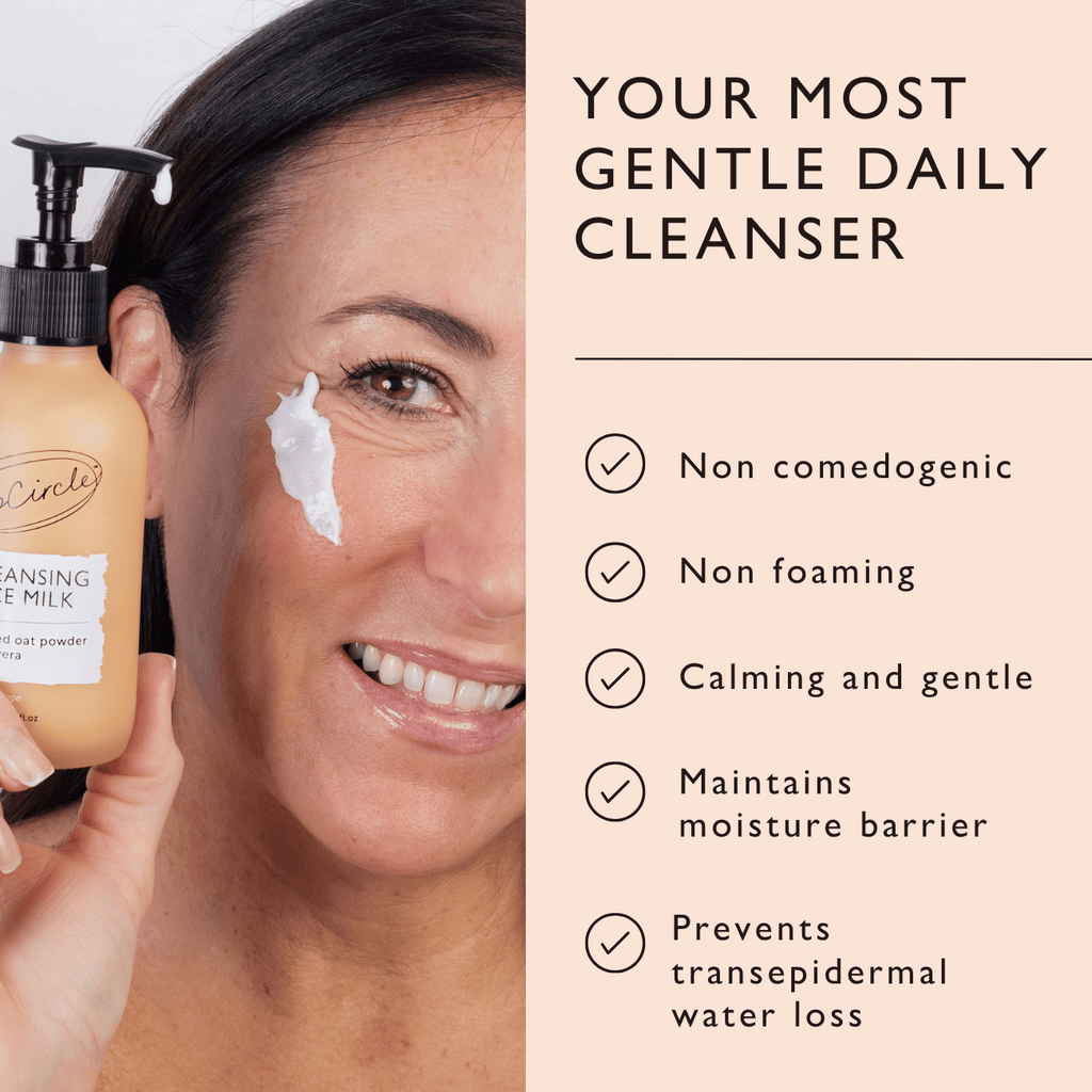 UpCircle - Cleansing Face Milk with Oat Powder - Travel Size