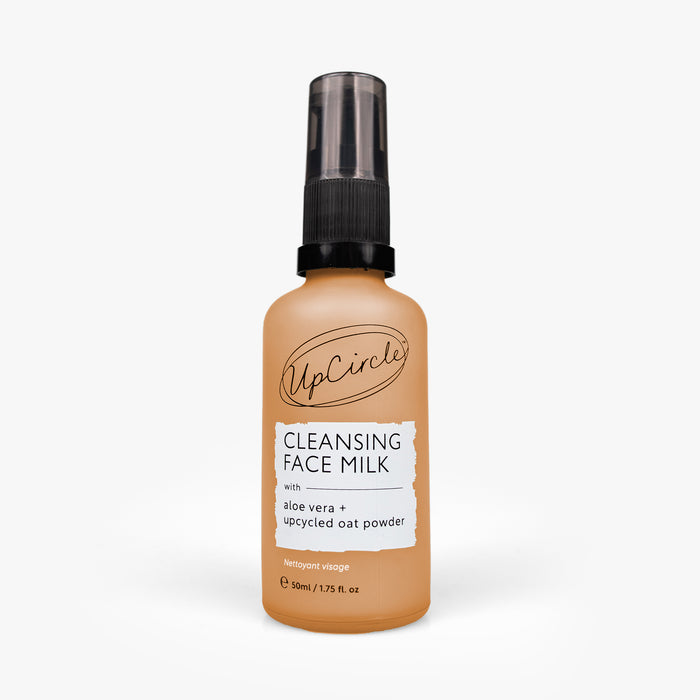 UpCircle - Cleansing Face Milk with Oat Powder - Travel Size