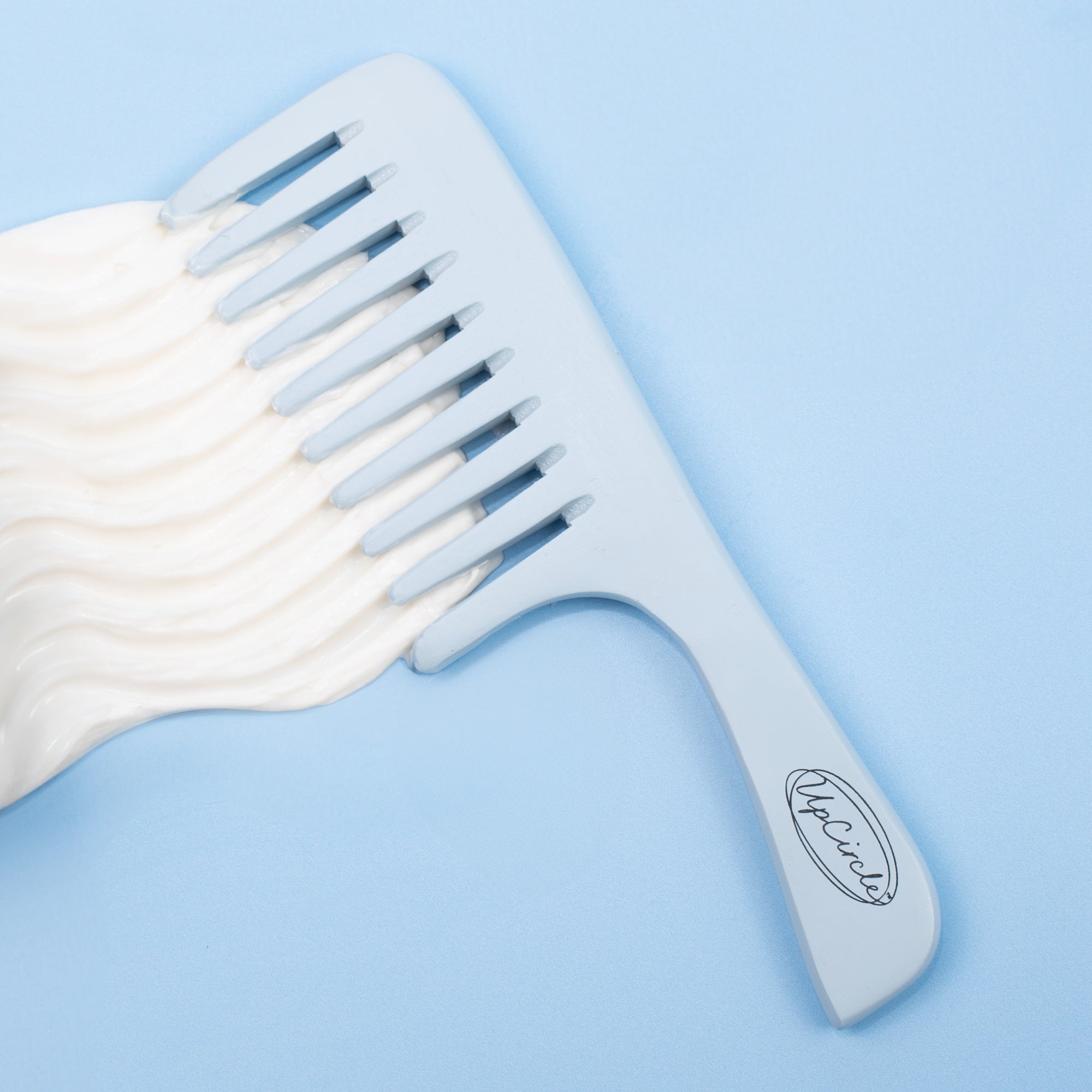 UpCircle - Bamboo Wide Tooth Comb