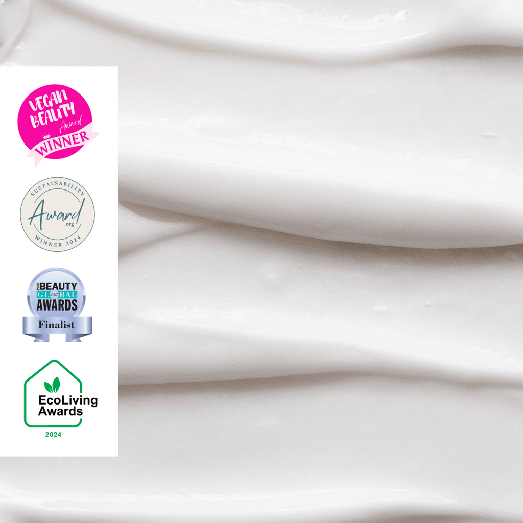 UpCircle - Cleansing Face Milk with Oat Powder - Travel Size