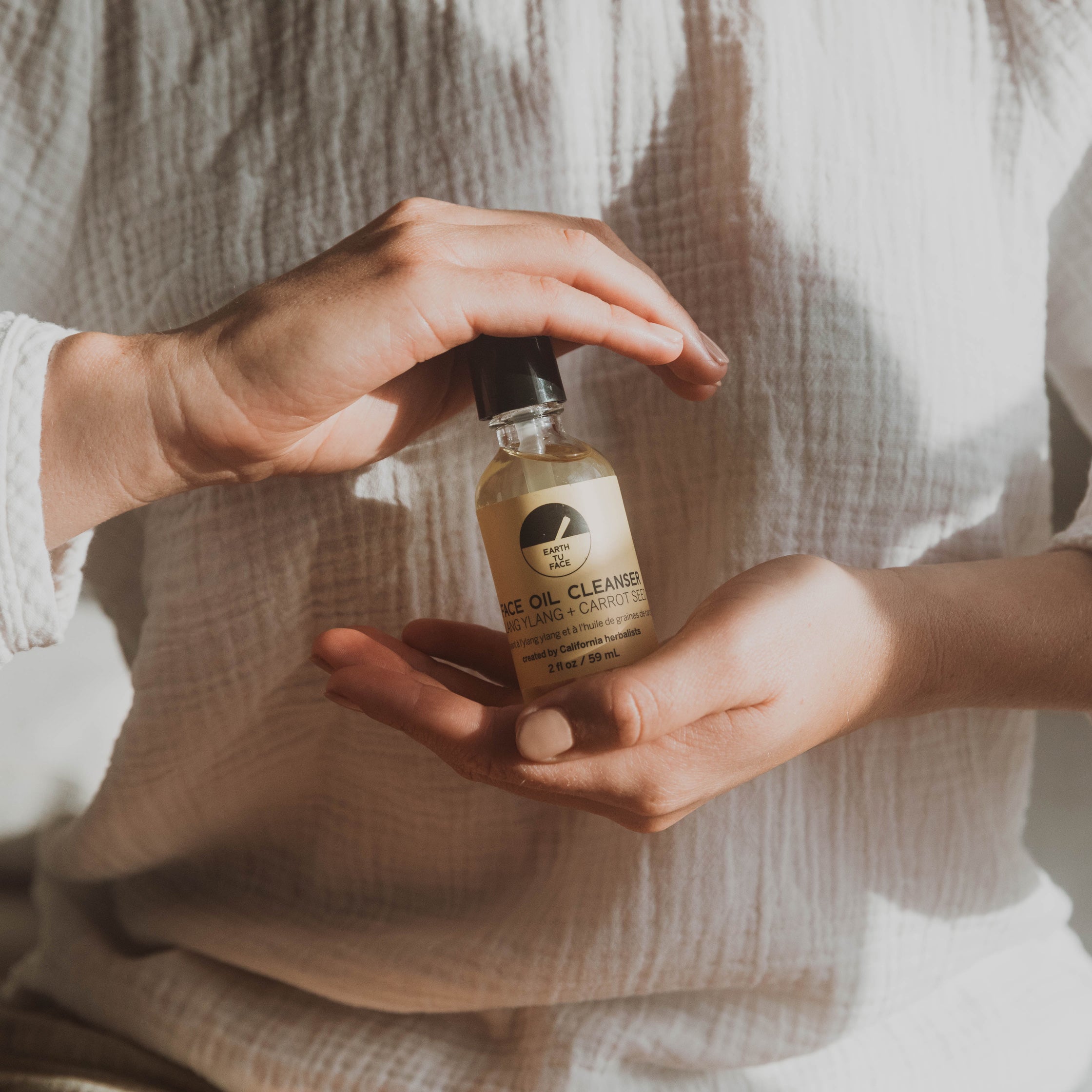 Earth Tu Face - Face Oil Cleanser