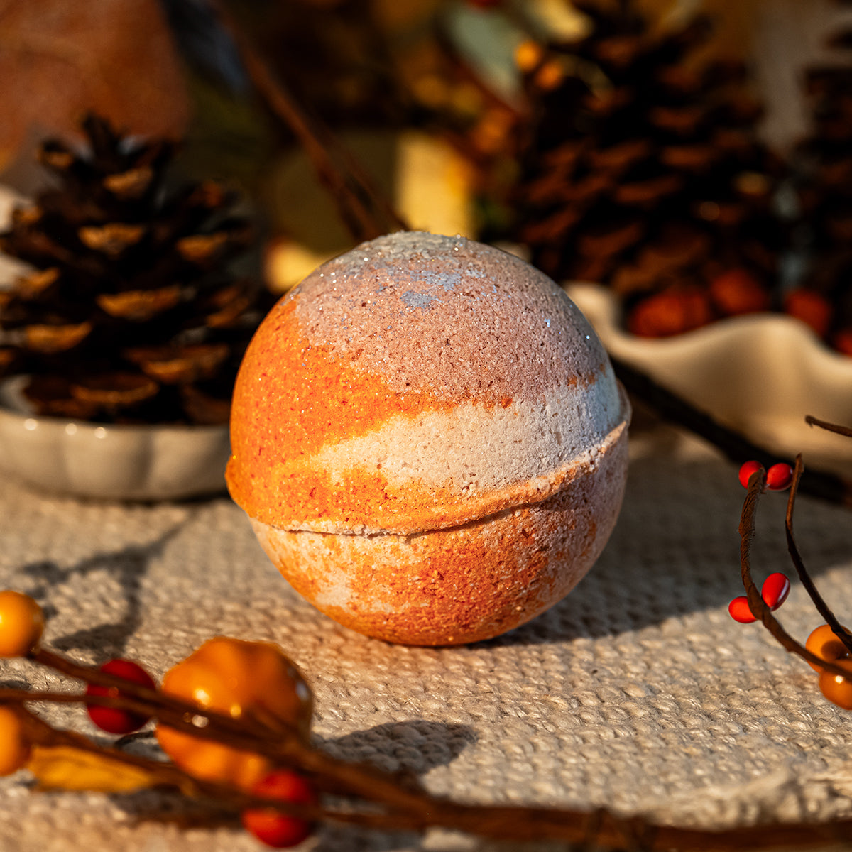 JewelScent - Slice Of Fall 10oz Jewelry Bath Bomb