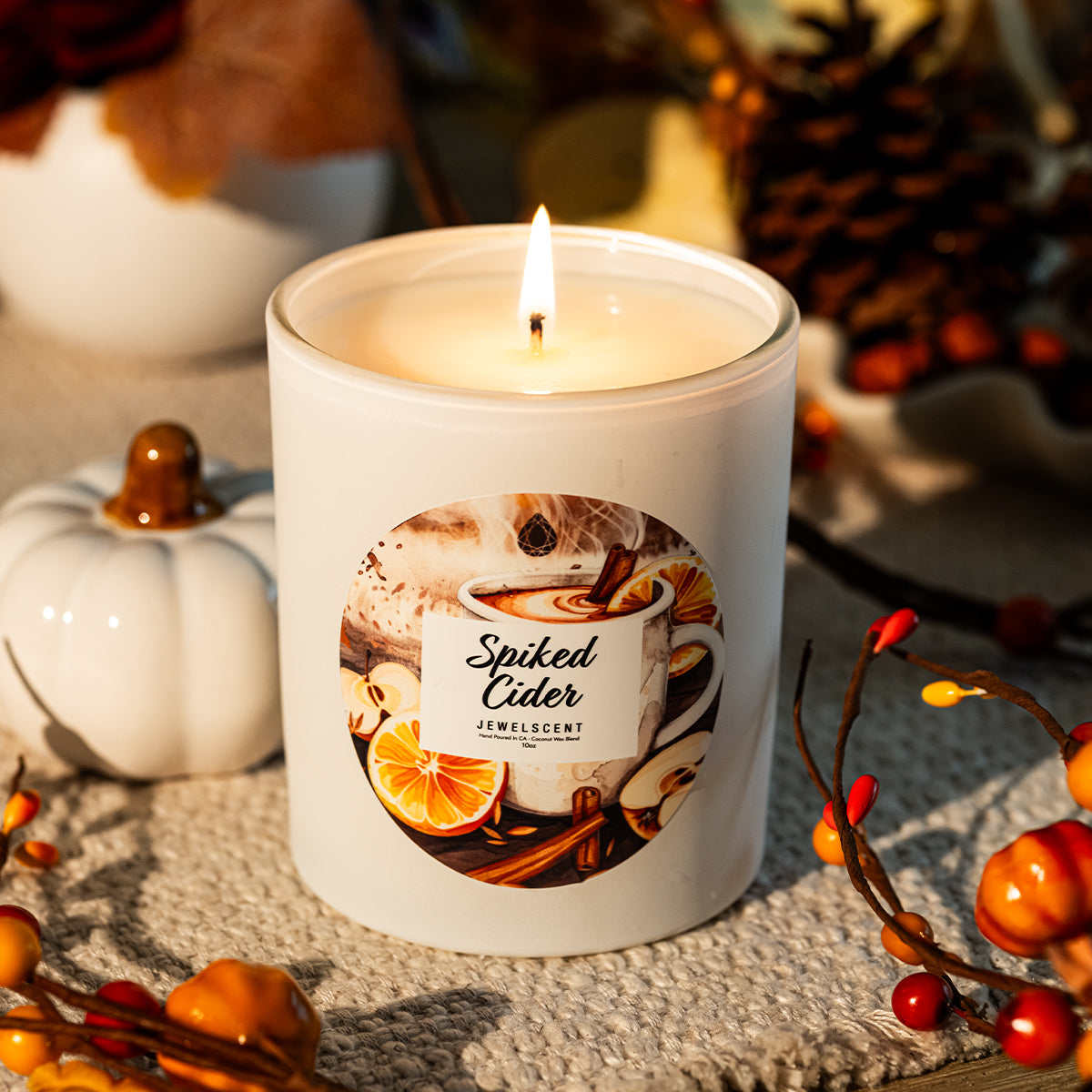 JewelScent - Spiked Cider 10oz Signature Jewelry Candle