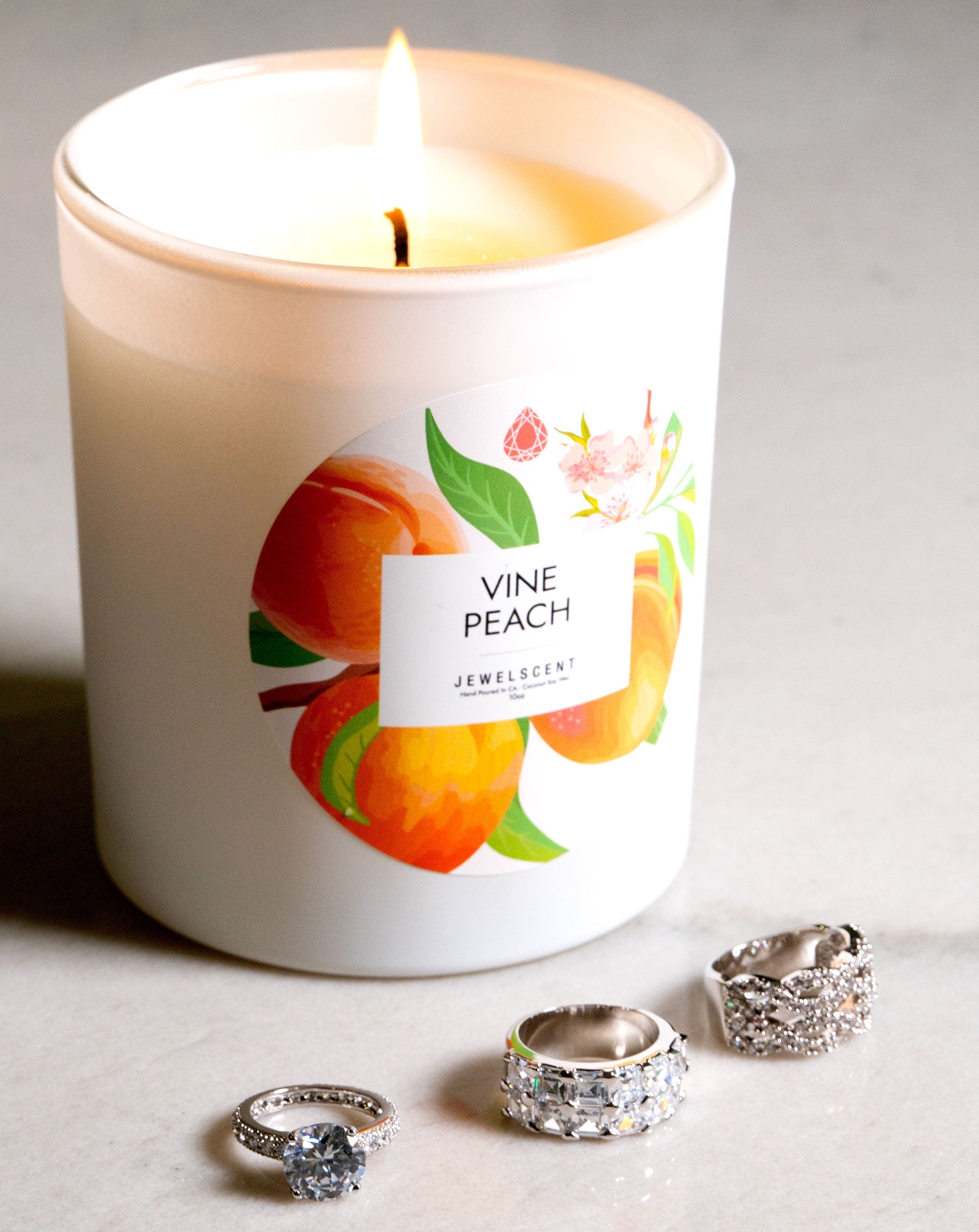 JewelScent - Vine Peach 10oz Signature Jewelry Candle